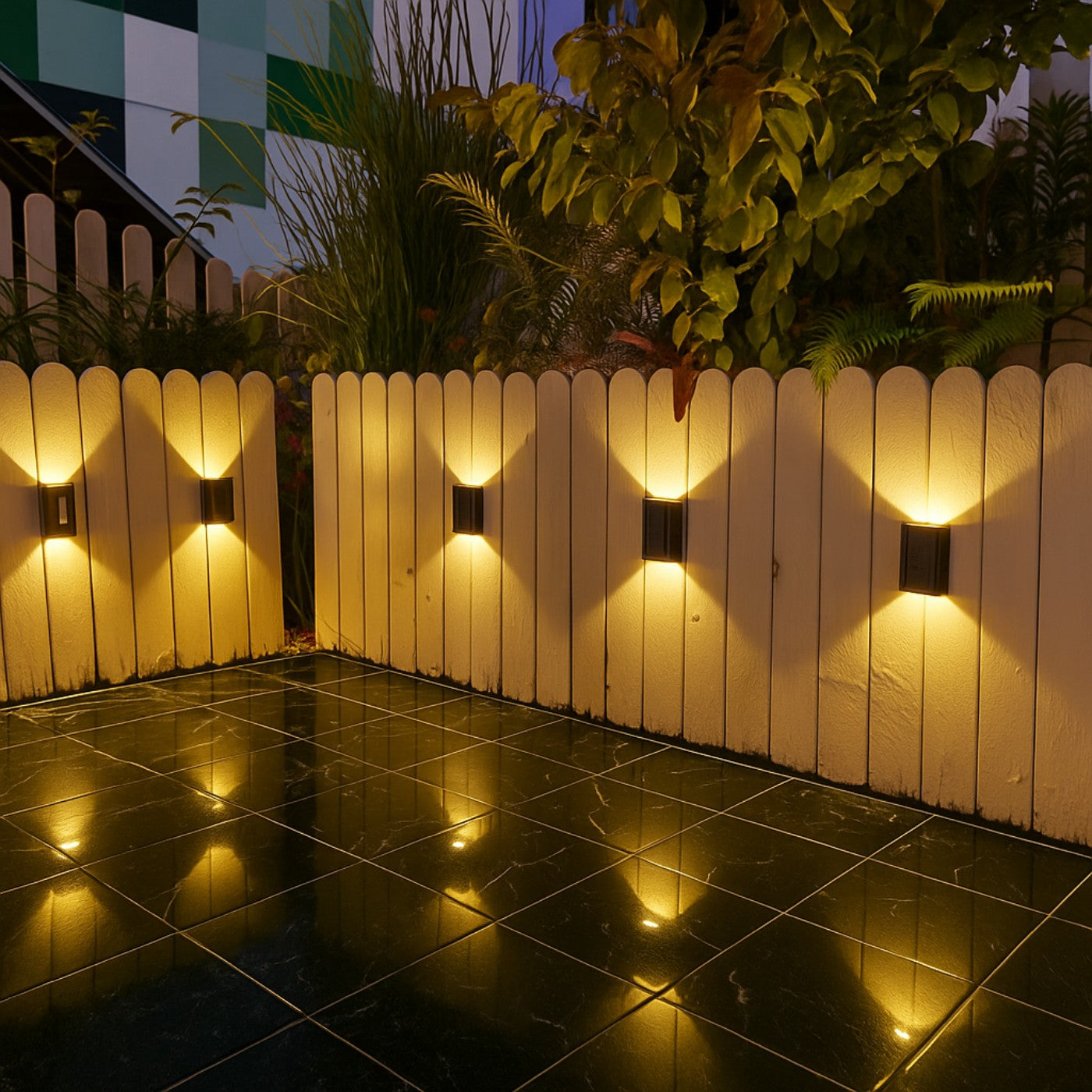 Solar Up & Down Wall Lights – Waterproof Outdoor Decorative Garden Lamp